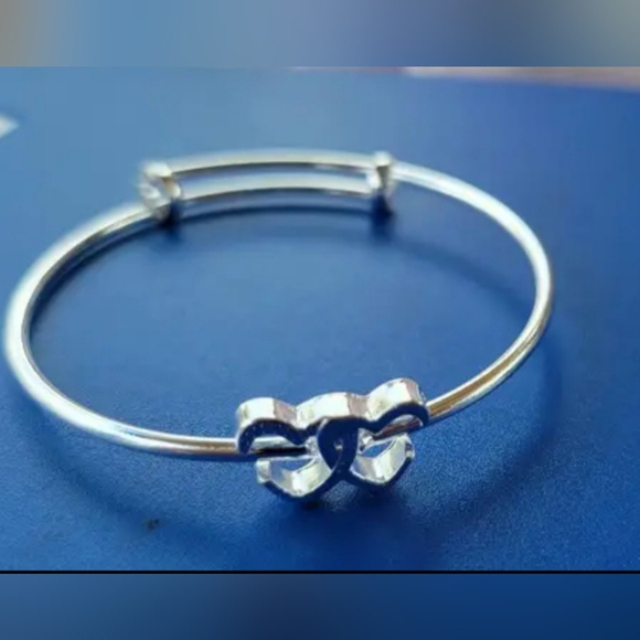 Adjustable Double Hearts Bracelet - Picture 3 of 11
